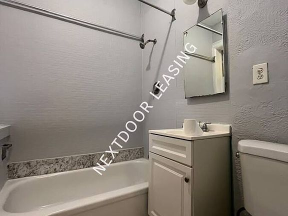 3rd image of 111 Baldwin Ave #1LM