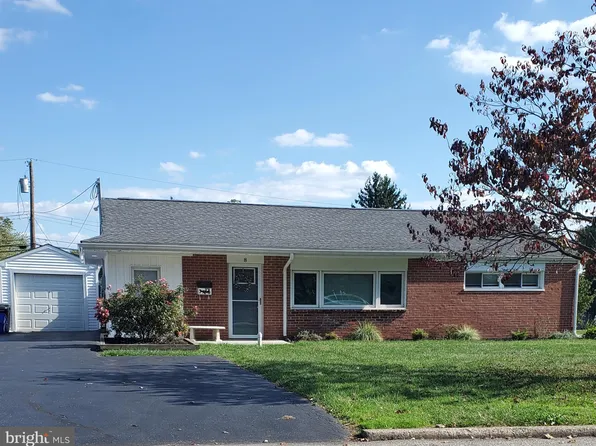 8 Laurel Ln, Plymouth Meeting, PA 19462