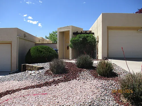 10409 Camino Del Oso NE Photo 1