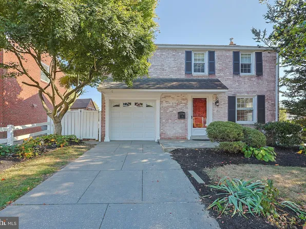 19 Harmil Rd, Broomall, PA 19008