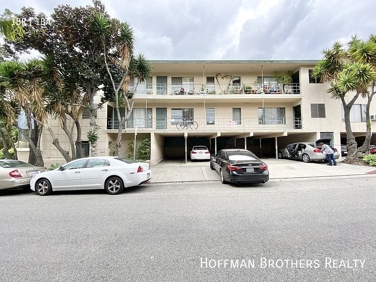 1159 N Curson Ave #2 — Photo 9