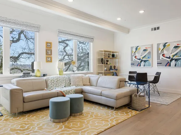 15 Woodbury Highlands Court #21, Lafayette, CA 94549