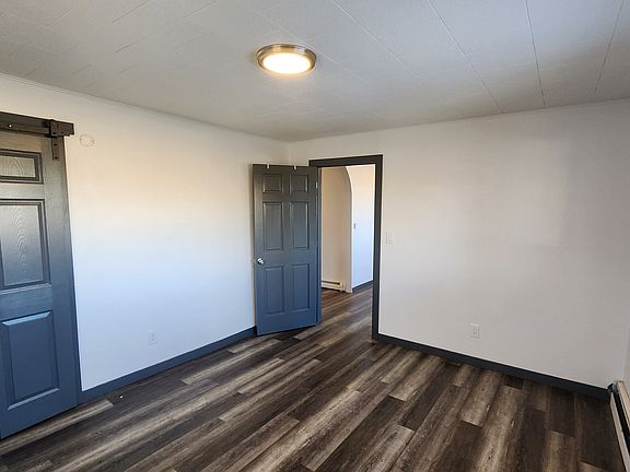4th image of 489-555 W Main St #601