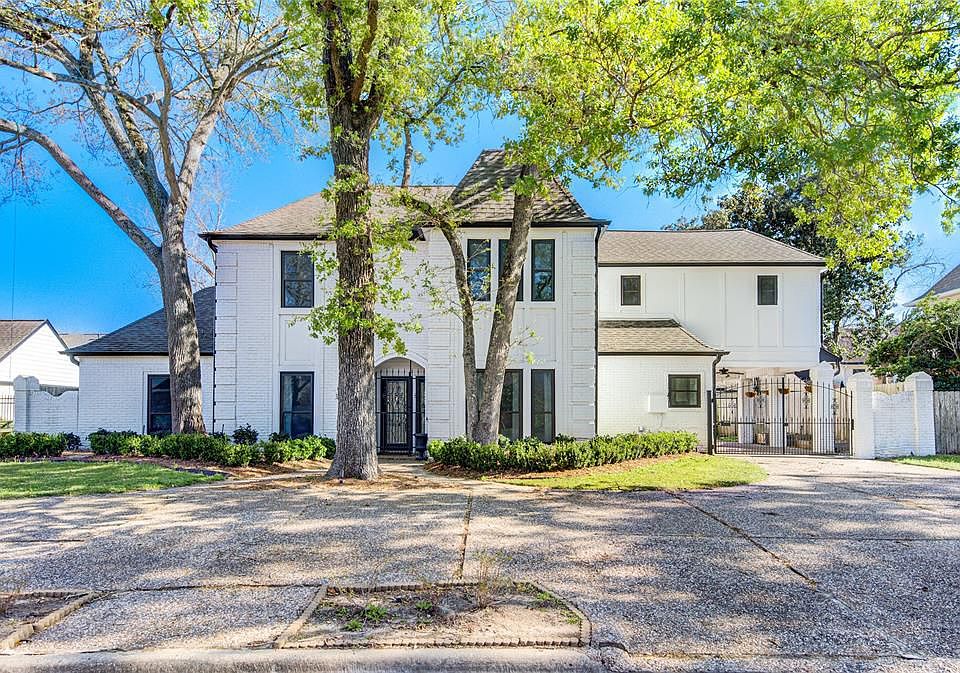 1st image of 1031 Daria Dr