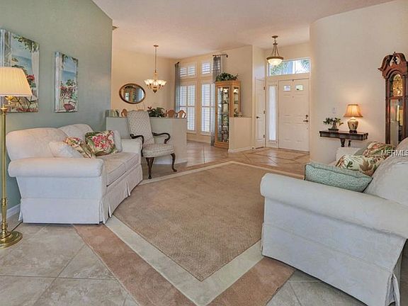 4th image of 1110 Deardon Dr