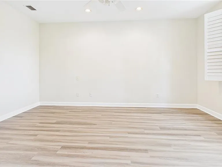 505 S Tampania Ave #7 — Photo 30