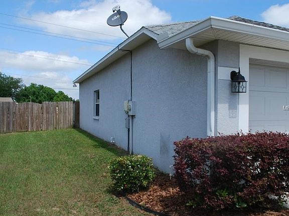 3rd image of 606 Berry Market Ct