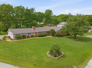 202 Meadow Rd, Ardmore, OK 73401
