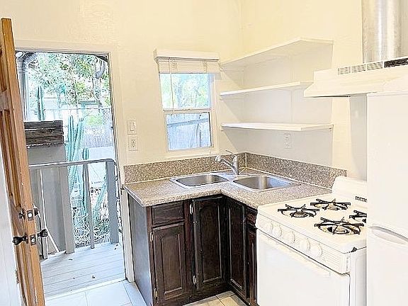 2nd image of 4360 Willow Brook Ave