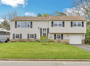 280 Huxley Dr, Brick, NJ 08723