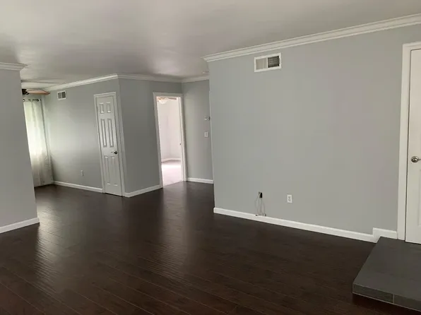 340 Pacific St, Tustin, CA 92780