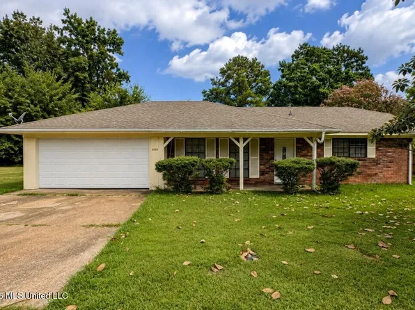 2056 Monaco St, Jackson, MS 39204