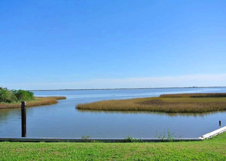 1st image of 431 County Road 305 Bayshore Dr