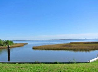 431 County Road 305 Bayshore Dr, Palacios, TX 77465