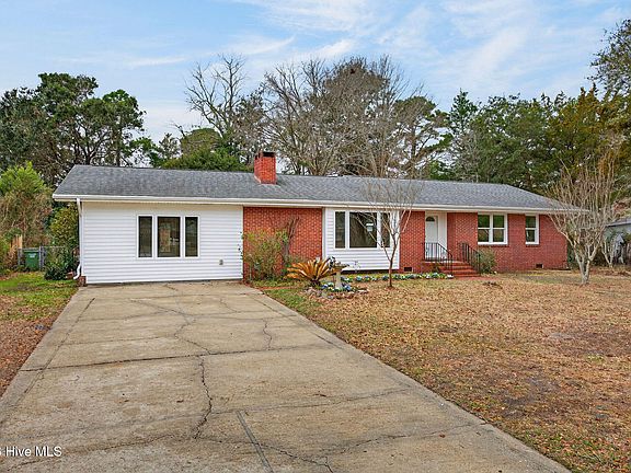 4th image of 3934 Edgewood Road