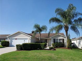 1410 Walterboro Ln, The Villages, FL 32162
