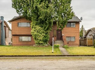 15512 100th Ave, Surrey, BC V3R7S4