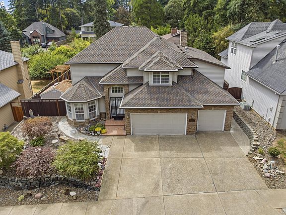 4th image of 16867 Wight Ln