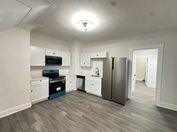 4022 Poe Ave #1, Cleveland, OH 44109