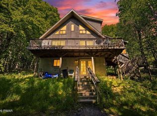 172 Brookfield Rd, Lake Ariel, PA 18436