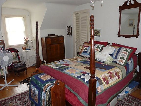 5th image of 134 Confederate Ave