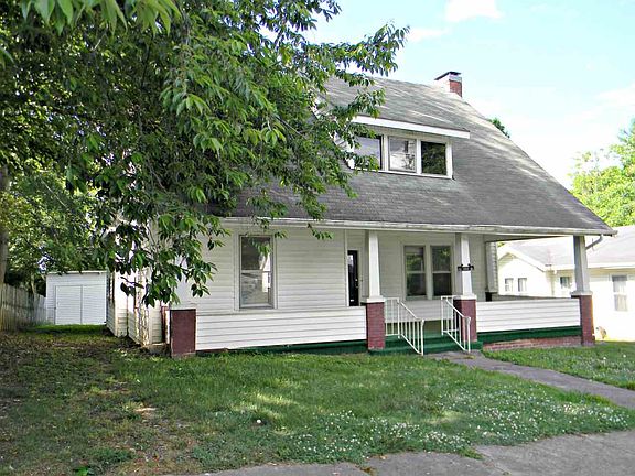 2nd image of 302 W Louise Ave