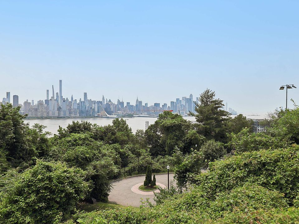 1st image of 6309 Boulevard E #14