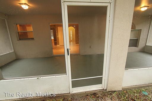 3rd image of 1099 Macon Dr