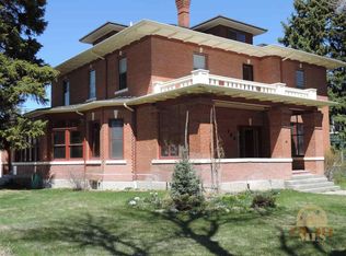 733 S Pacific St, Dillon, MT 59725
