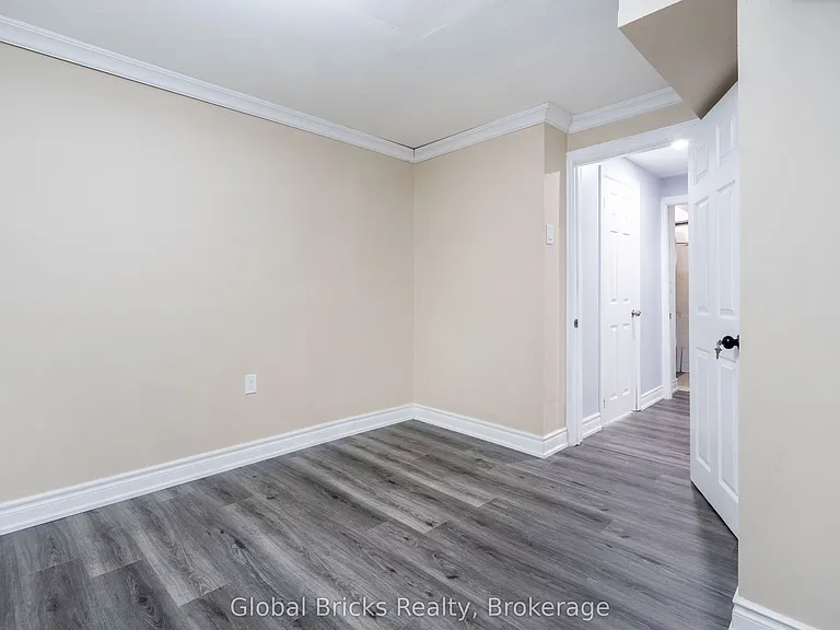 2936 Windjammer Rd — Photo 18