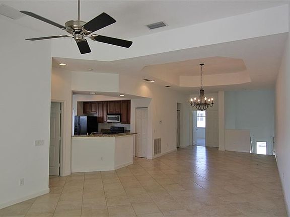 5th image of 3485 SW Sawgrass Villas Dr #6-D