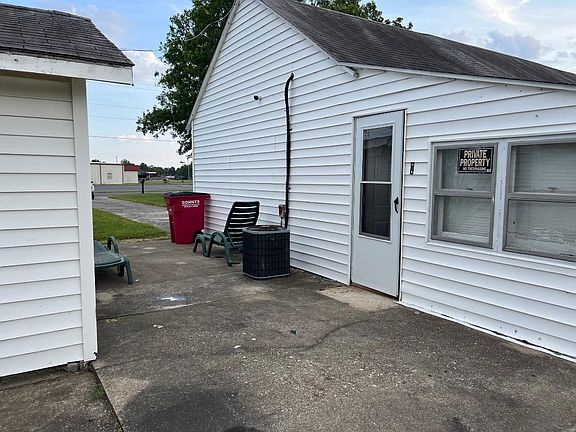 4th image of 1814 Garwood Ave