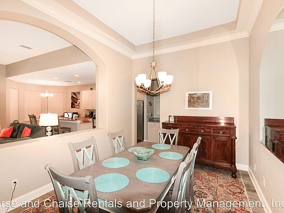 3rd image of 1527 San Ysidro Way