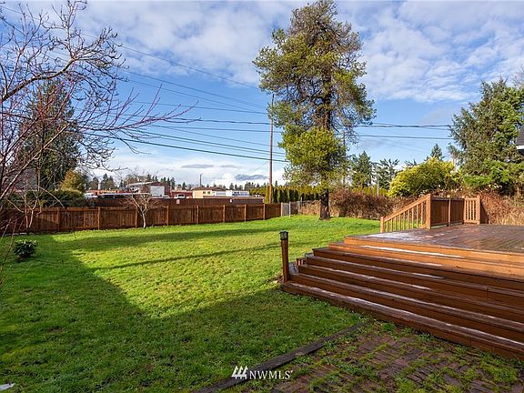4th image of 10119 A Street S