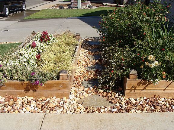 walk way between the planter boxes