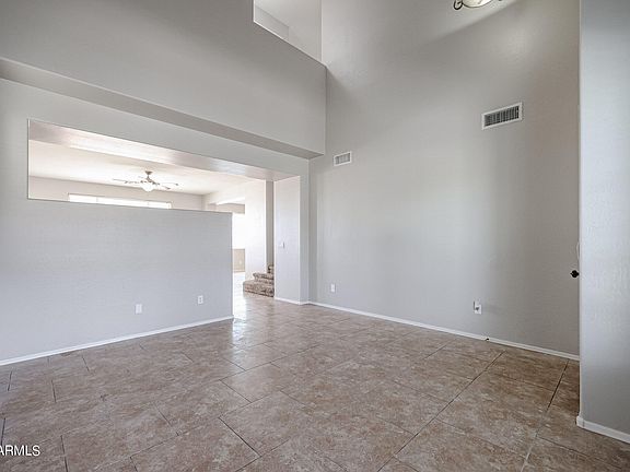 5th image of 17421 W MANDALAY Lane