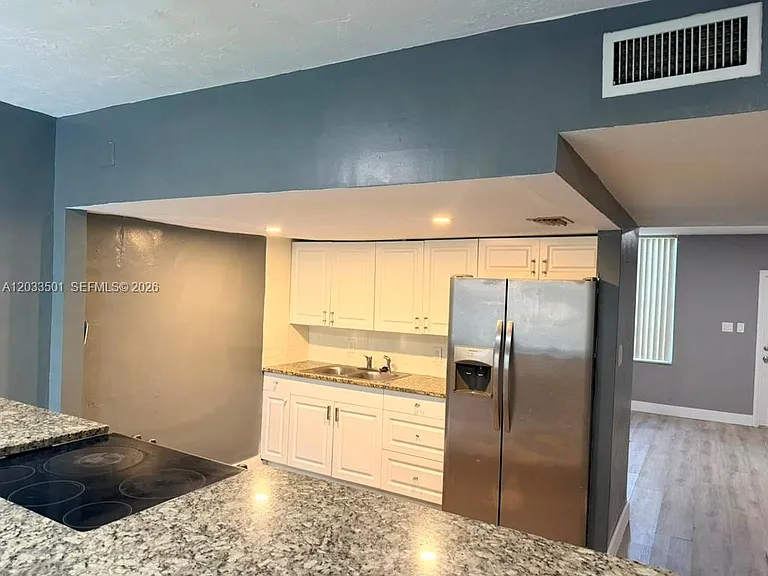 274 NE 141st St #3C — Photo 8