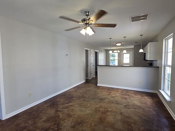 4th image of 1013 N 7th St