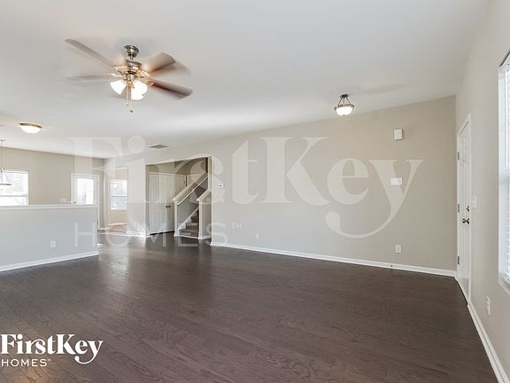 4th image of 519 Rook Rd