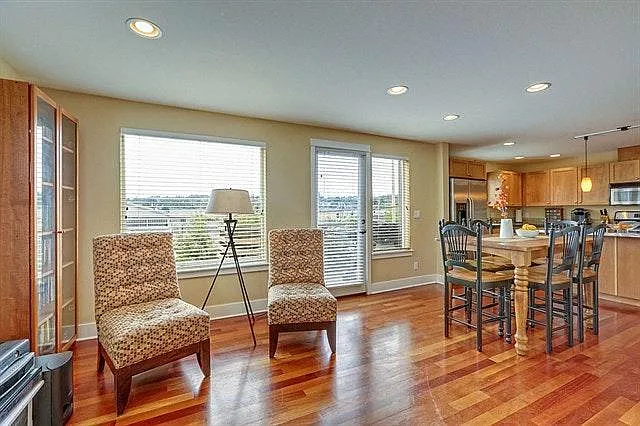 5514 28th Ave NW — Photo 3