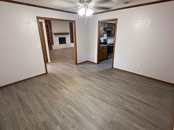 5th image of 7408 Sleepy Hollow Blvd