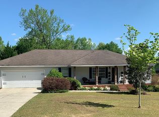 26 Whit Ln, Boaz, AL 35957