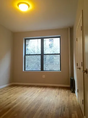 Rented by Bohemia Realty Group | media 42