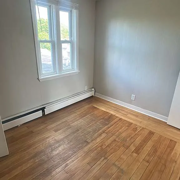 8 Epworth Ave #2 — Photo 11