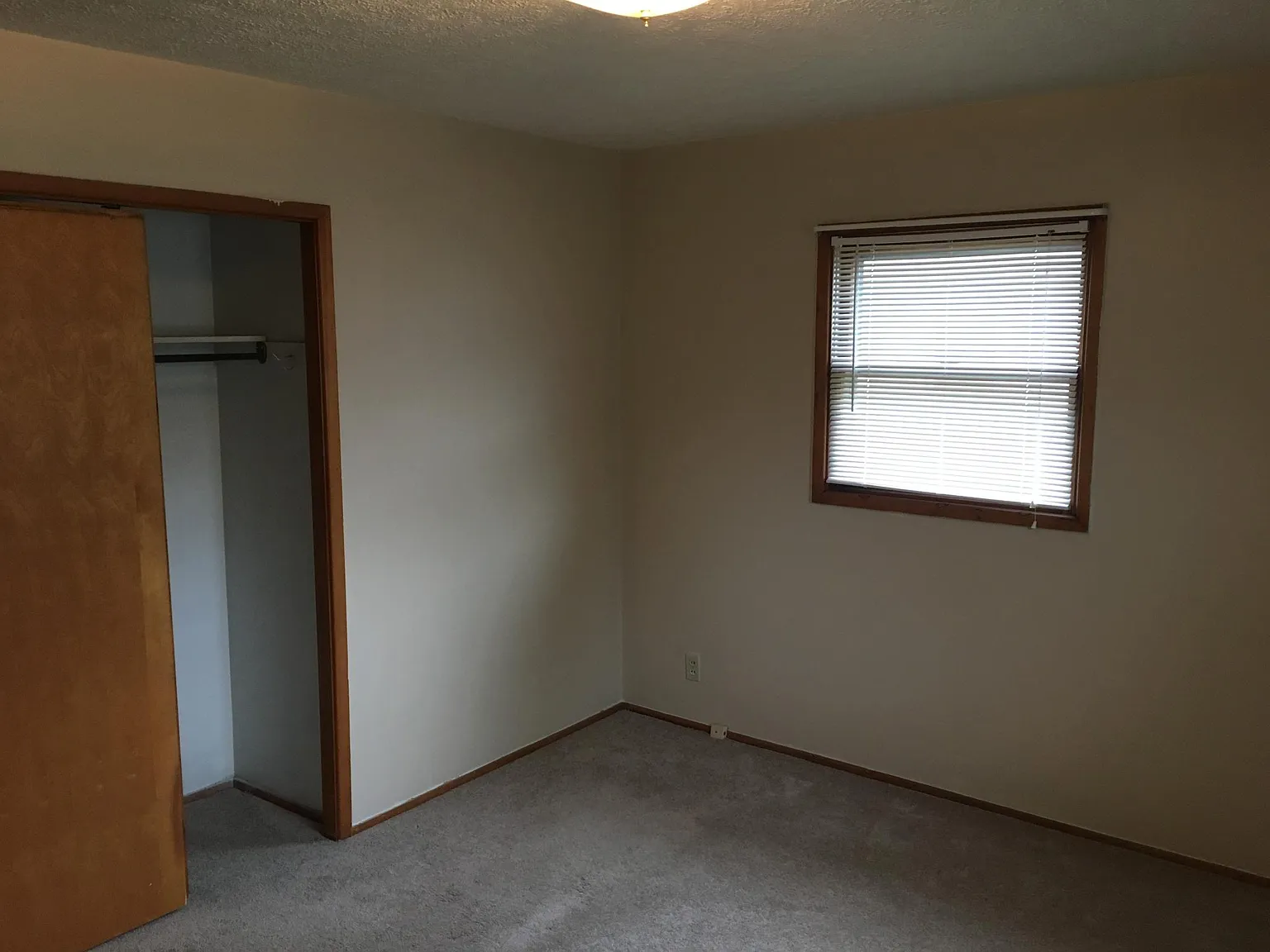 Valley View Dr NW, North Canton — Photo 2