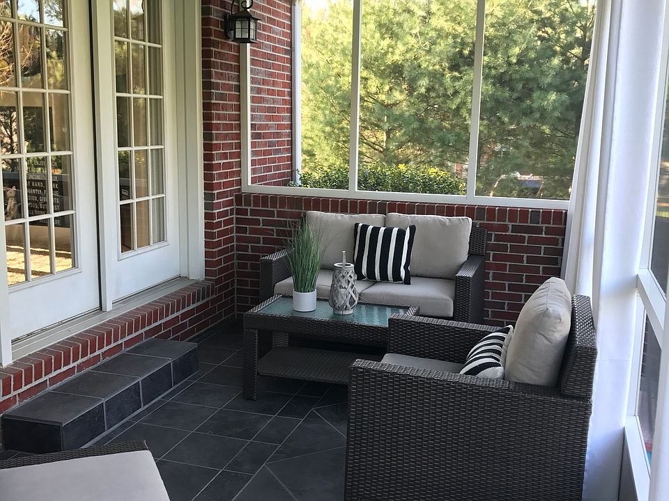 2nd image of 24 Brian Ct