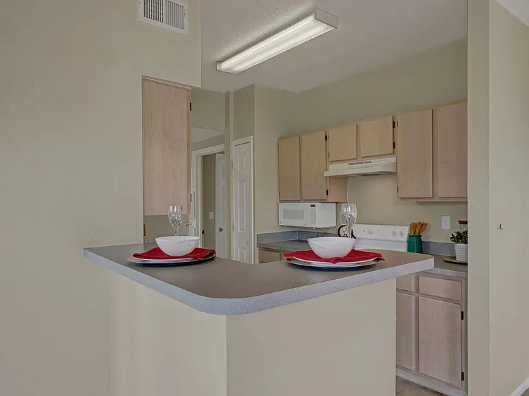 Camelback Pointe — Photo 5