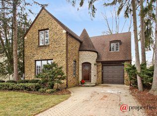 520 Pleasant Ave, Highland Park, IL 60035