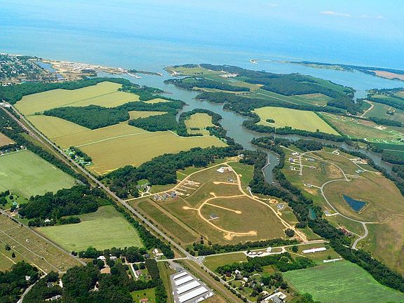 5th image of 85 Rogue Rd #85