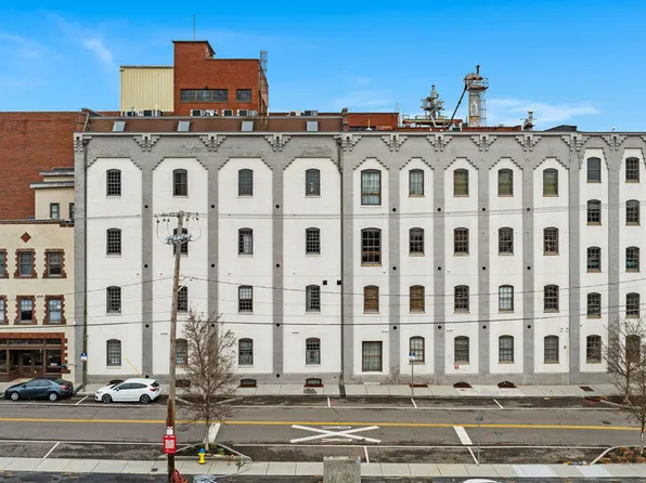 222 N Central St #B8, Knoxville, TN 37917